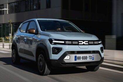 προσιτό ηλεκτρικό Dacia compact crossover Evader