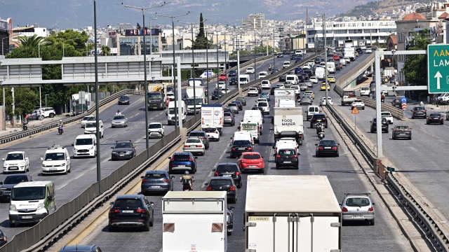 τριπλή παρέμβαση Σκαραμαγκά αποσυμφόρηση κυκλοφορίας