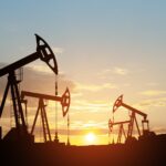 μείωση αποθεμάτων πετρελαίου IEA και Στενά Ορμούζ