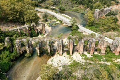 Ρωμαϊκό Υδραγωγείο Νικόπολης, καμάρα και αγωγός