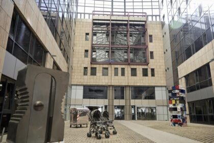 ανάκληση νομιμότητας αλλοδαποί εντολή Πλεύρη
