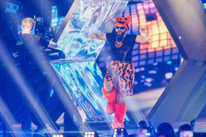 Akylas Eurovision σκηνική παρουσία Ferto