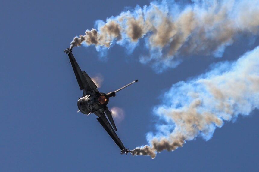 Επίδειξη Πολεμική Αεροπορία Φλοίσβο με Rafale και Spitfire