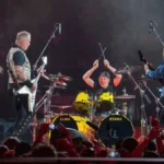 Metallica στο ΟΑΚΑ με το κοινό και Τρύπες