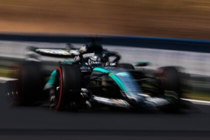 Mercedes V8 υπέρ-κινητήρα πρόταση F1