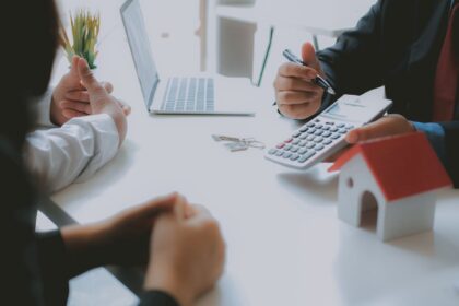 Αύξηση στεγαστικά επιτόκια και κόστος κατοικίας