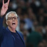 Γκόρντον Χέρμπερτ NZ Breakers προπονητής