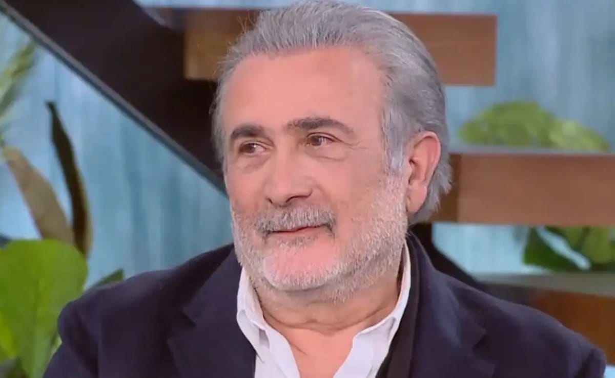 Λάκης Λαζόπουλος ανακοινώνει τέλος της θεατρικής πορείας