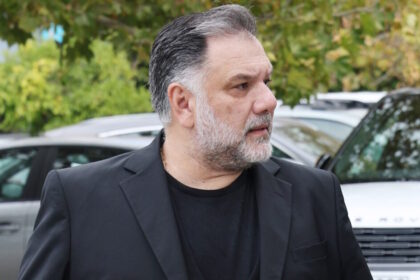 Σταύρος Φλώρος τραυματισμός Survivor