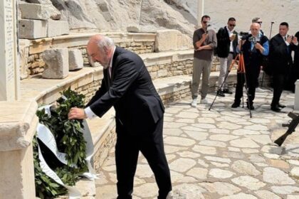 Παρέμβαση Ιαπωνίας για το γεν 160 ανά δολάριο