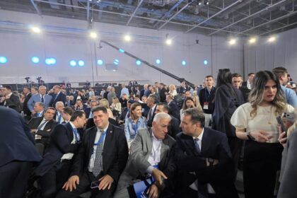 Άδωνις Γεωργιάδης στο συνέδριο με κάλεσμα συσπείρωσης