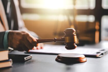 παράνομο γηροκομείο Αμπελόκηποι 72χρονη