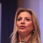 Μαρία Καρυστιανού κατηγορεί Ευρωπαϊκή Επιτροπή καλύπτει