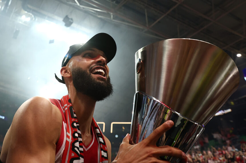 Ολυμπιακός EuroLeague Εβάν Φουρνιέ MVP