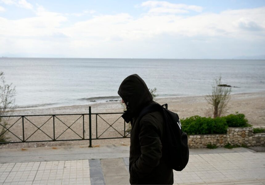 Πρωτομαγιά κρύο και κίνηση στους δρόμους
