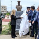 Αποκαλυπτήρια προτομής Κώστα Ηλιάκη στα Χανιά εικόνα