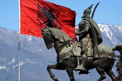 Σκεντέρμπεης εξέγερση και Κρούγια 1443