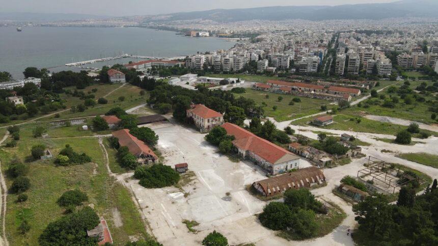πρώην στρατόπεδο Κόδρα στη Φλωρεντία παρουσίαση