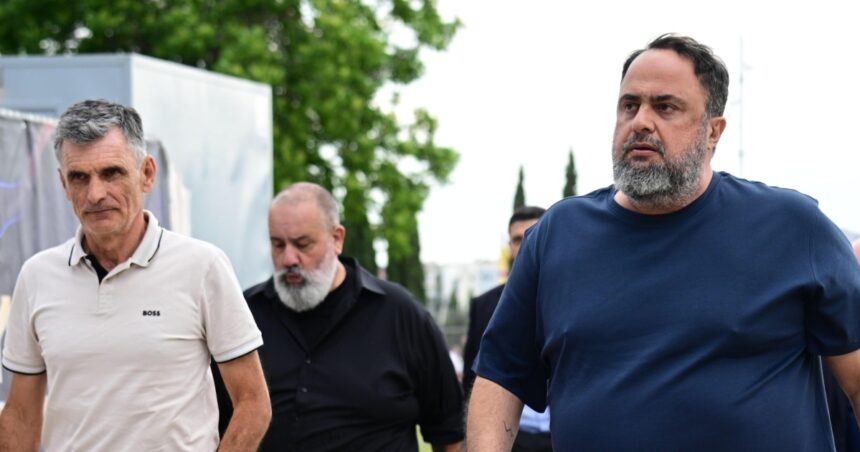 Ολυμπιακός T-Center Μαρινάκης Καραπαπάς Μεντιλίμπαρ