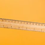 χάρακας με 0 στην κλίμακα και κενό πριν το 0