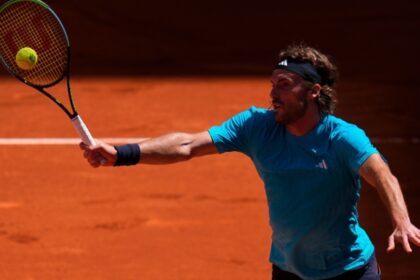 Παπαμιχαήλ στο Roland Garros νίκη και πρόκριση