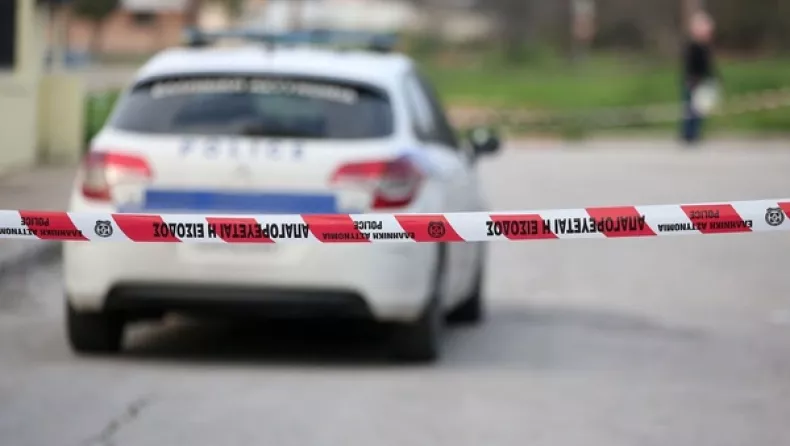 πυροβολισμοί Uzi Τζιτζιφιές Καλλιθέα