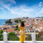 κρατήσεις τελευταίας στιγμής στην Ελλάδα και Ισπανία