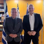 Γεραπετρίτης και Αγγελούδης συζήτηση για ενίσχυση εξωστρέφειας
