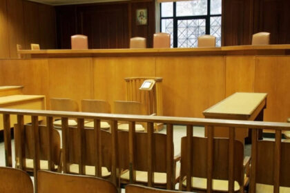 Δικαστήρια κινητοποιήσεις τρίωρες στάσεις εργασίας