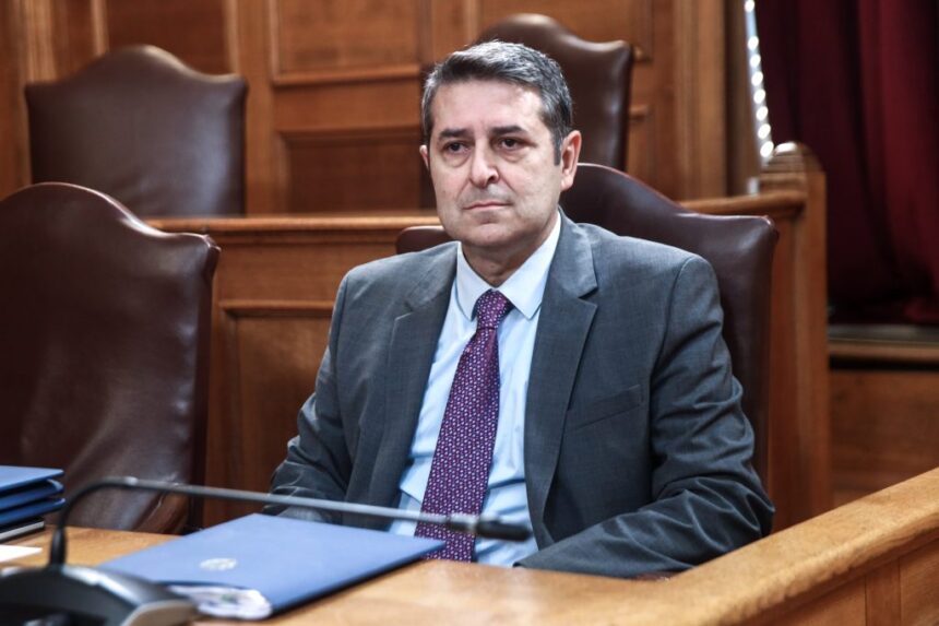 Γεώργιος Μυλωνάκης εξήλθε ΜΕΘ μεταφορά σε κέντρο αποκατάστασης