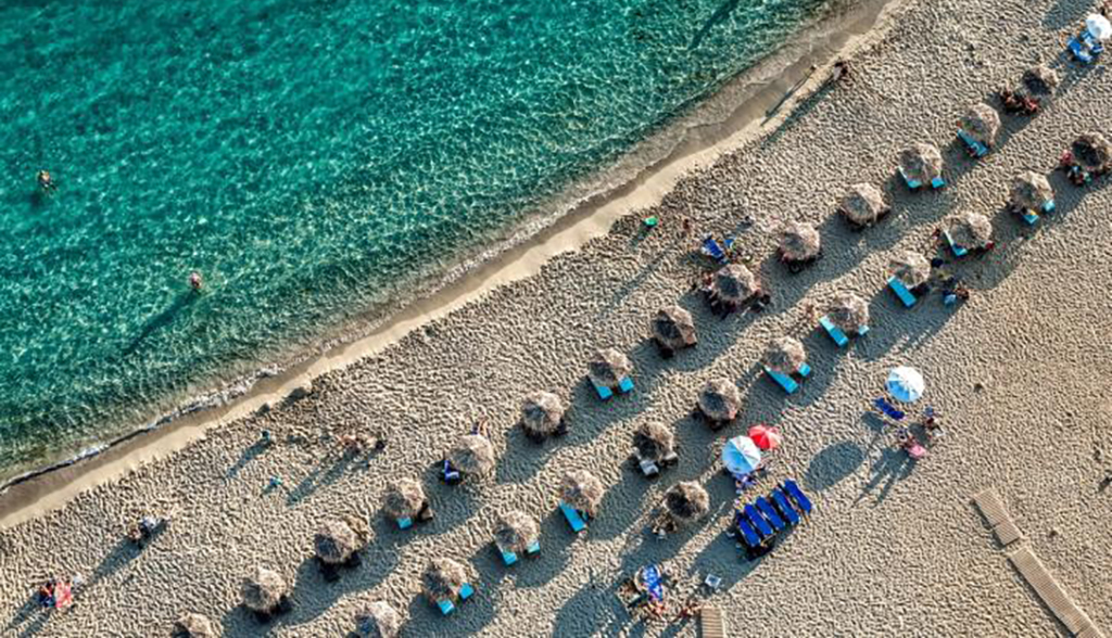 πόλεμος της πετσέτας ξαπλώστρες ξενοδοχείο Κω