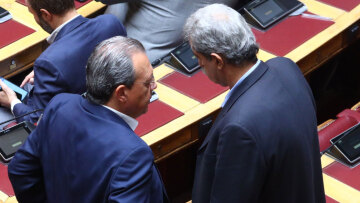 Πολάκης απάντηση για Πολιτική Γραμματεία
