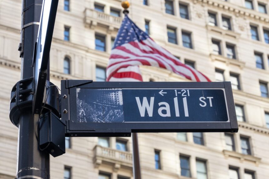 Wall Street Ιράν ομόλογα και τεχνολογία πιέσεις
