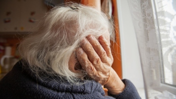 παράνομο γηροκομείο Αμπελόκηποι 72χρονη