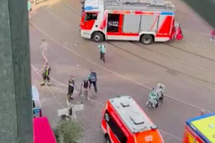 Λειψία αυτοκίνητο πλήθος Grimmaische Straße