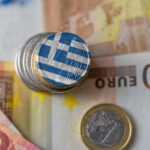 πρωτογενές πλεόνασμα 5,175 και δημόσια έσοδα