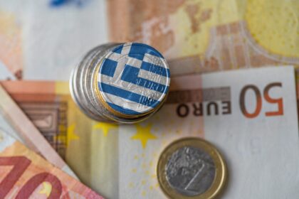 πρωτογενές πλεόνασμα 5,175 και δημόσια έσοδα