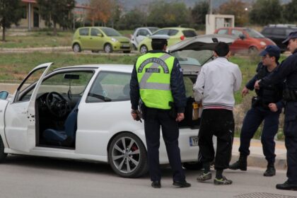 Άνω Λιόσια επίθεση αστυνομικοί σκηνή