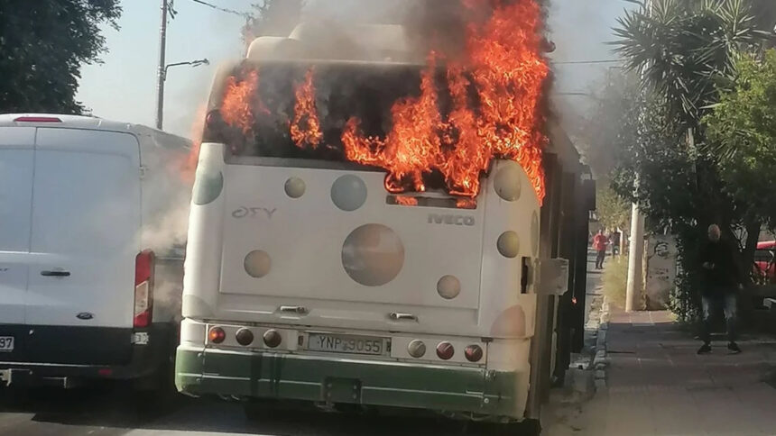 λεωφορείο φωτιά λεωφόρος Φυλής Ίλιον