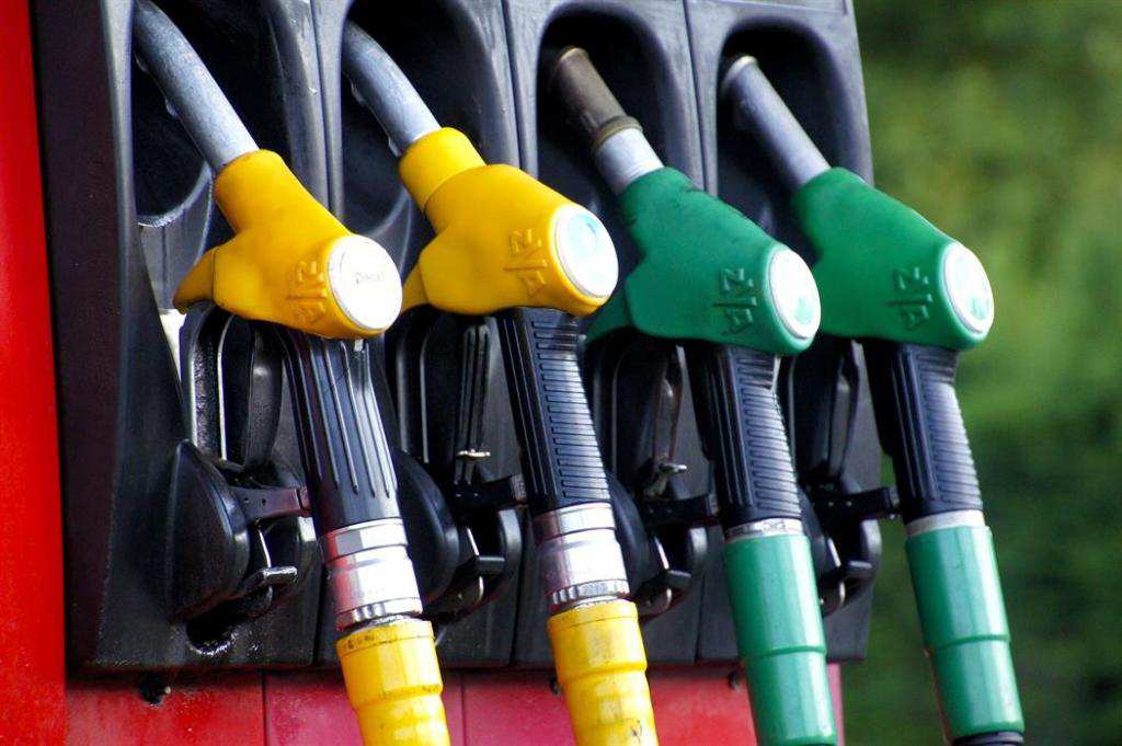 παράταση Fuel Pass και επιδότηση ντίζελ προκαλούν ανακούφιση