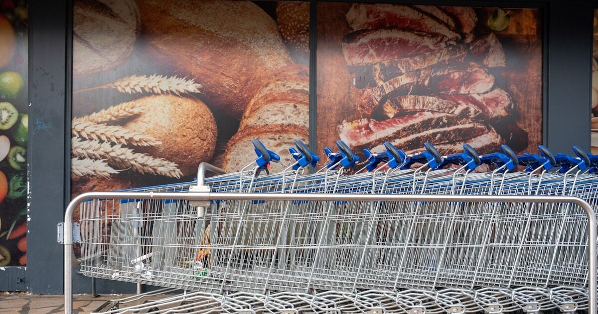 private label προϊόντα ράφι σούπερ μάρκετ
