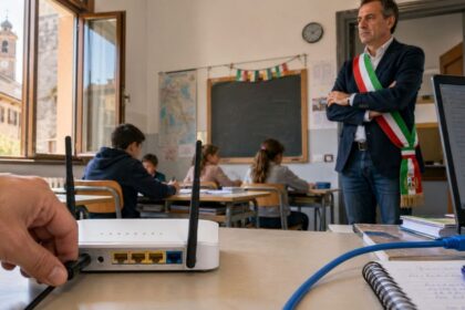 σχολείο χωρίς WiFi έκοψε το WiFi Ethernet