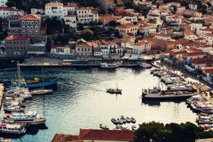 επεισόδιο στην Ύδρα με συλλήψεις αστυνομία
