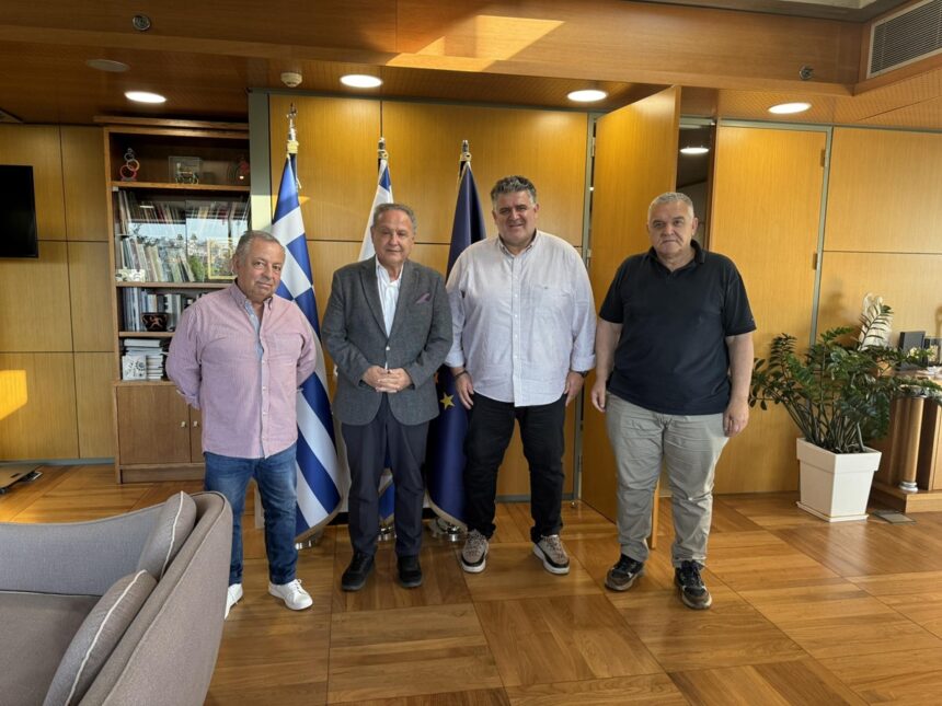 ομάδα οδηγών και νέες πιάτσες ταξί Θεσσαλονίκη