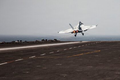 καθυστερήσεις όπλων ΗΠΑ προς Ευρώπη