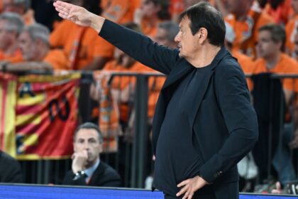 Γιανάι Άταμαν κριτική μετά το Βαλένθια Παναθηναϊκό