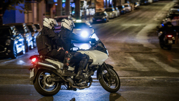 Δίκη βιασμός ΑΤ Ομόνοιας στο Μεικτό Ορκωτό