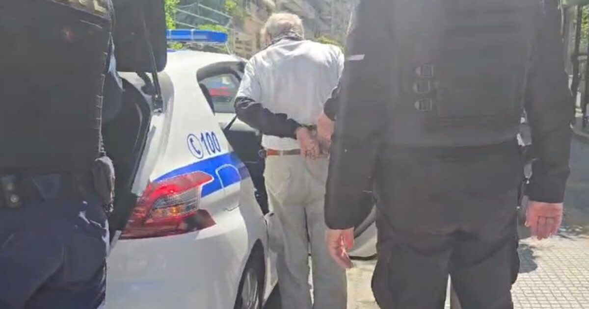 επίθεση με σφυρί στη Θεσσαλονίκη σε τράπεζα