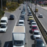 επιστροφή εκδρομέων Πρωτομαγιάς στην εθνική οδό