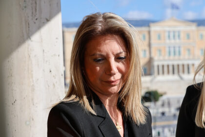 Μαρία Καρυστιανού ηγέτης Ανεξάρτητο Κίνημα Πολιτών